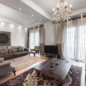https://aristotelous-grand-view.hotels-of-thessaloniki.com