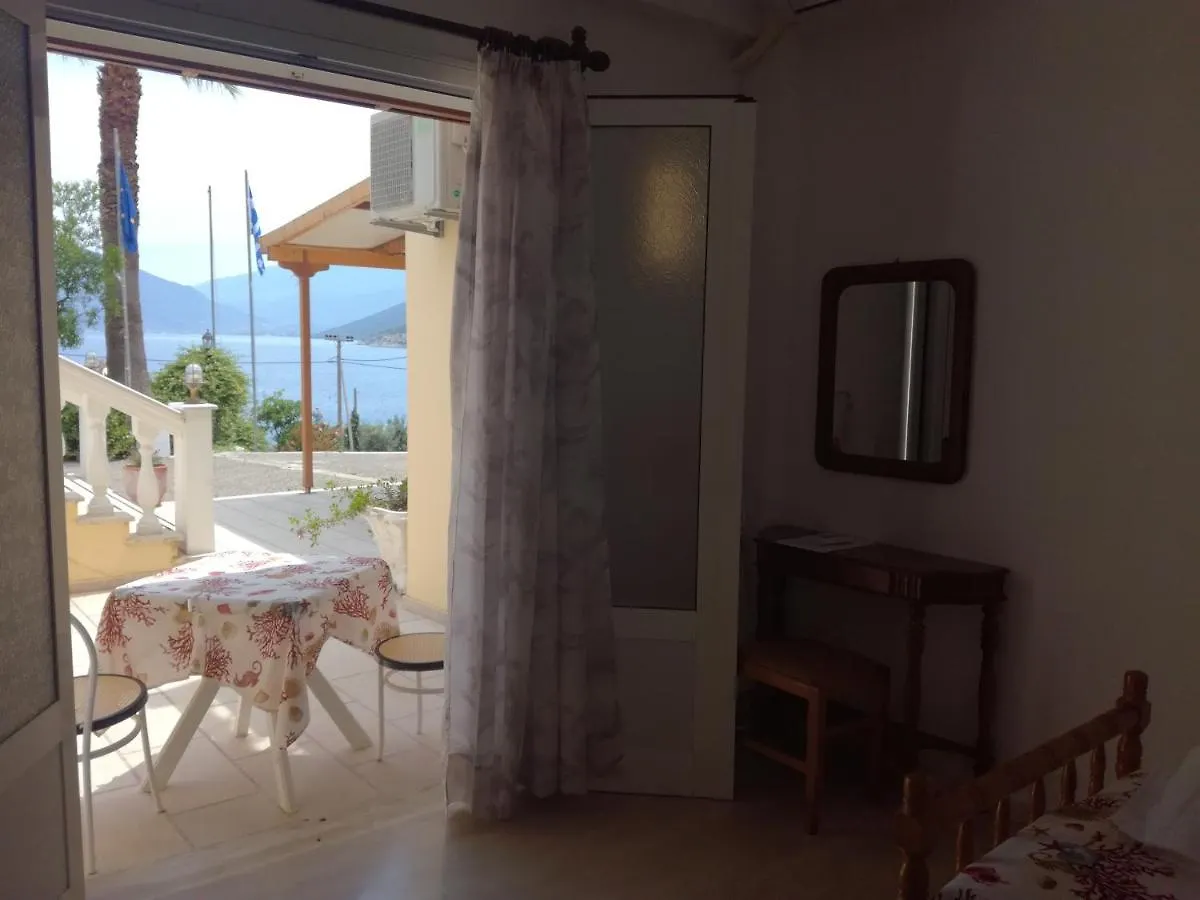 Gonatas Hotel Agia Efimia 3*,  Greece